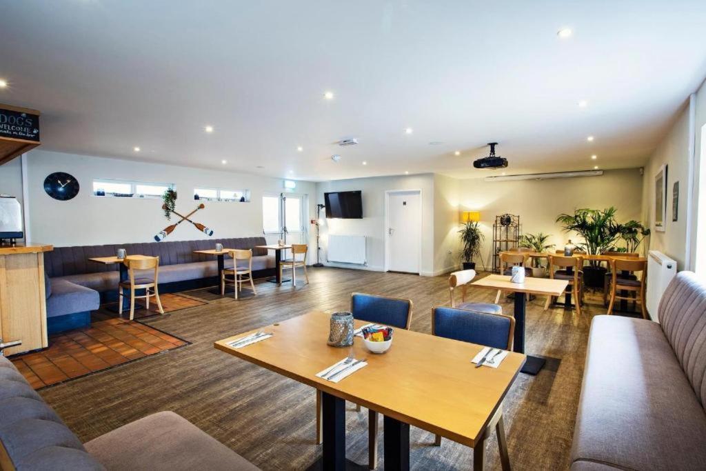 Emma'S Retreat 3-Bedroom Caravan Sleeps 6 At Durdle Door Nr Wareham Dorset Buitenkant foto